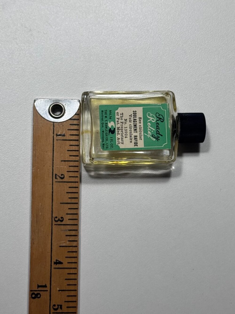 Vintage Rawleigh's Ready Relief Inhalant Bottle & Box 1940s Canada - Picture 12 of 12